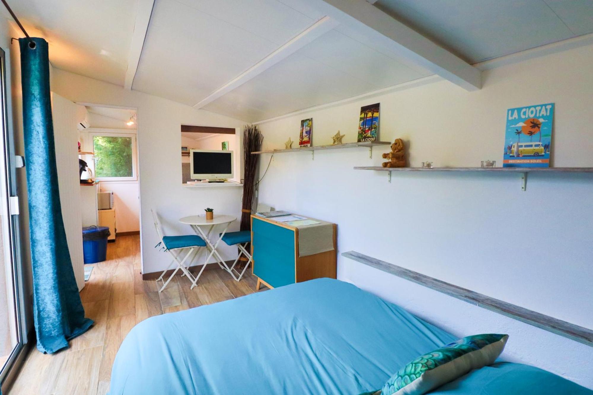 Le Mas De Bertagne Studio Kitchenette Terrasse Piscine Gémenos Buitenkant foto